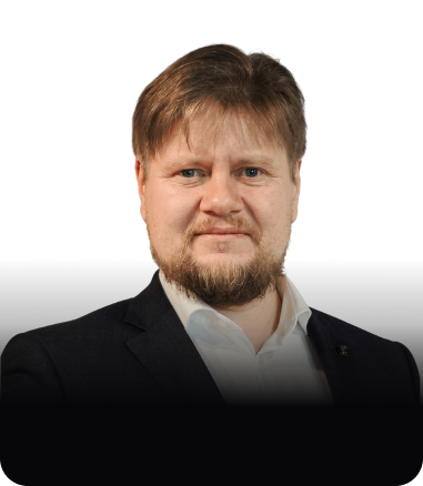 Ренат Акмалов